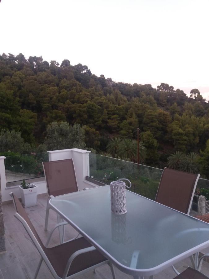 Апартаменты Nera'S View Epidaurus Экстерьер фото